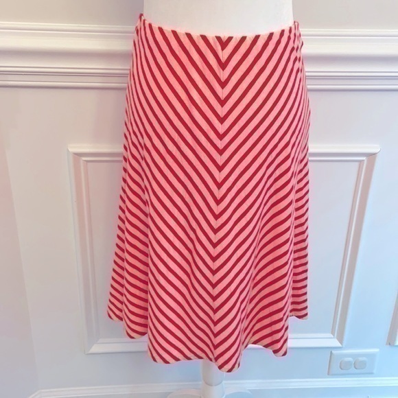 Ann Taylor Dresses & Skirts - Ann Taylor skirt